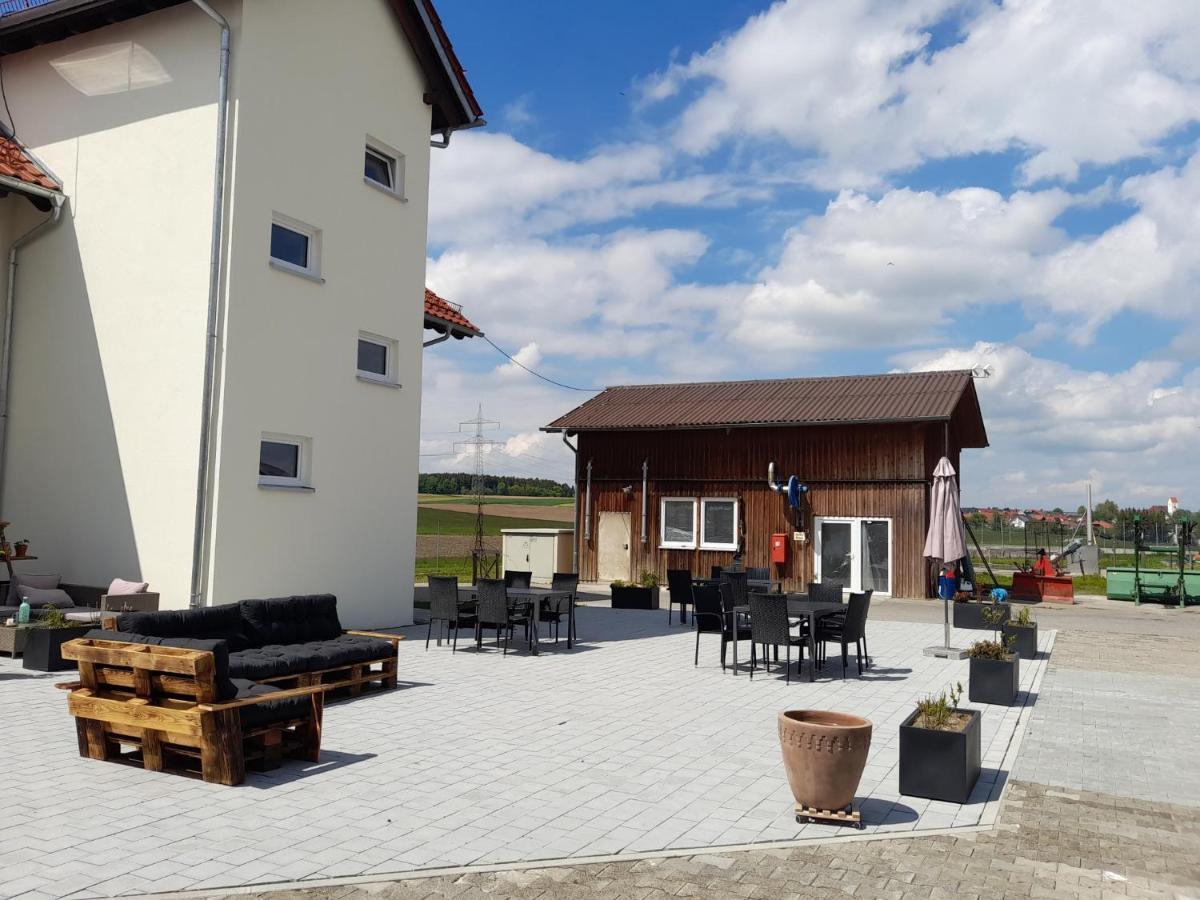 Traubshof Apartment Ochsenhausen ภายนอก รูปภาพ