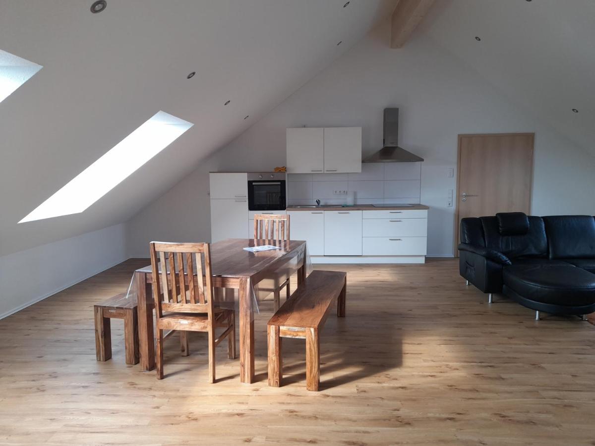 Traubshof Apartment Ochsenhausen ภายนอก รูปภาพ